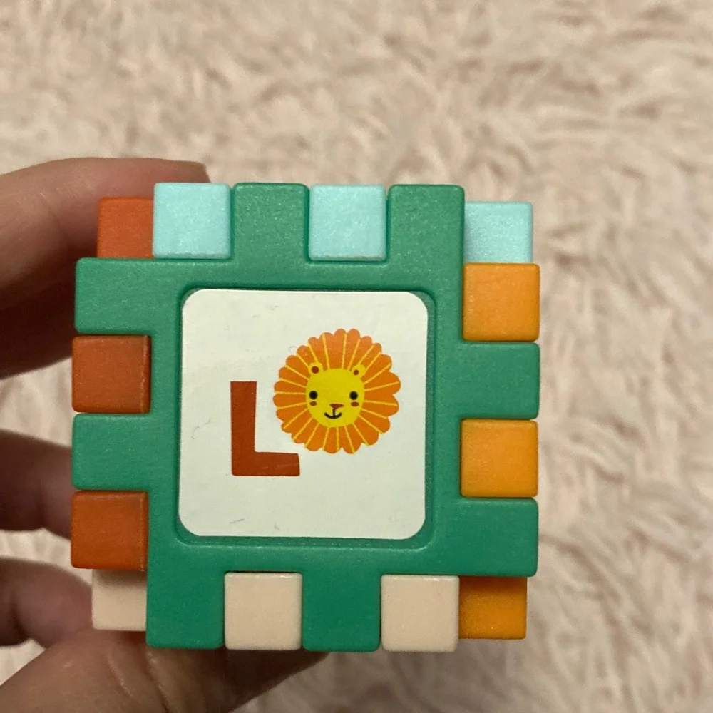 9 learning cubes for baby